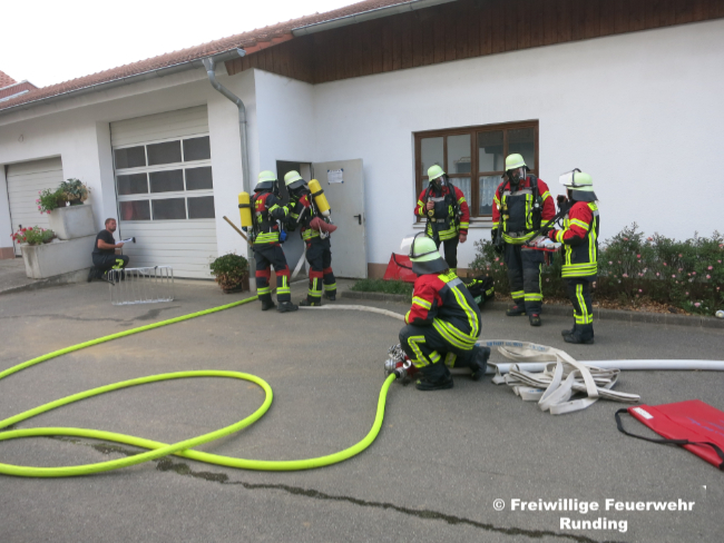 Gemeinschaftsübung Lederdorn